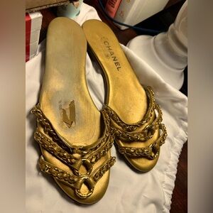 ICONIC Chanel Vintage 90s Gold Chain Slides Sandals Flats EUR 39 Very loved